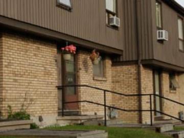 Apartments for Rent in Ottawa -  Beaconwood - CanadaRentalGuide.com