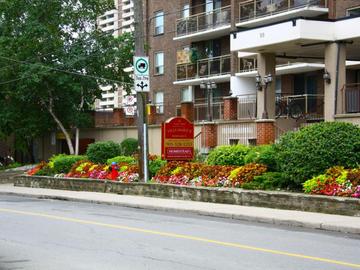 Apartments for Rent in Hamilton -  Villa Marie II - CanadaRentalGuide.com