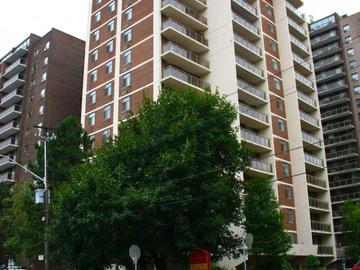 Apartments for Rent in Hamilton -  Villa Marie IV - CanadaRentalGuide.com