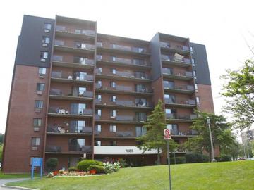 Apartments for Rent in London -  Bradley Court I/II - CanadaRentalGuide.com