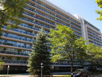 Apartments for Rent in Ottawa -  Champlain Towers - CanadaRentalGuide.com