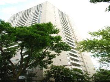 Apartments for Rent in Toronto -  221 & 265 Balliol Street - CanadaRentalGuide.com
