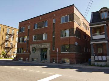 Apartments for Rent in Ottawa -  425 Elgin Street - CanadaRentalGuide.com