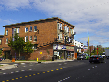 Apartments for Rent in Ottawa -  1 Rosebery Avenue - CanadaRentalGuide.com
