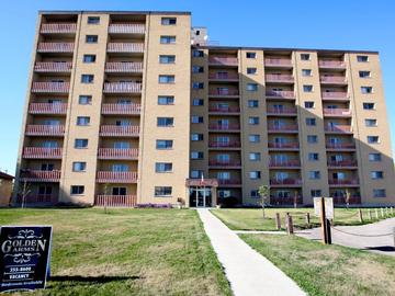 Apartments for Rent in Winnipeg - Golden Arms - CanadaRentalGuide.com