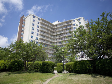 Apartments for Rent in Toronto - Lawrence East Apartments - CanadaRentalGuide.com
