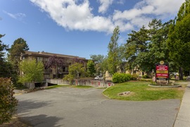 Gorge Apartments