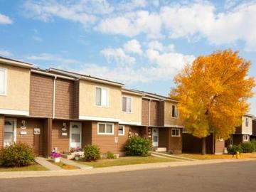 Apartments for Rent in Edmonton -  Hooke County - CanadaRentalGuide.com
