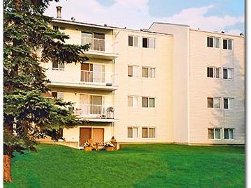 Apartments for Rent in Edmonton -  Greentree Village  - CanadaRentalGuide.com