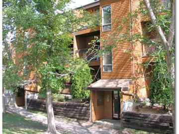 Apartments for Rent in Edmonton -  Cedarville Apartments - CanadaRentalGuide.com