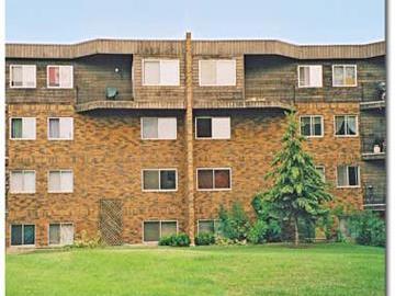 Apartments for Rent in Edmonton -  Castle Court - CanadaRentalGuide.com