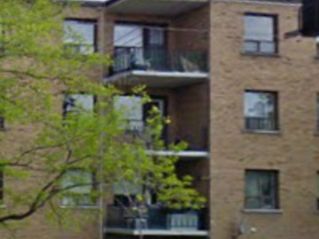 Apartments for Rent in Toronto -  Park Lawn Apartments - CanadaRentalGuide.com