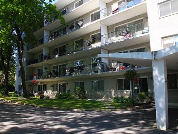 Apartments for Rent in  Kingston -  Bowling Green I - CanadaRentalGuide.com