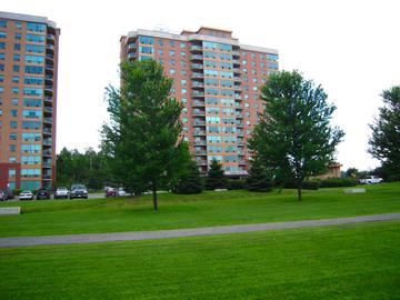 Apartments for Rent in Ottawa -  Park Ridge Place I - CanadaRentalGuide.com