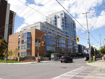 Apartments for Rent in Toronto -  1000 Mount Pleasant - Yonge and Eglinton - CanadaRentalGuide.com