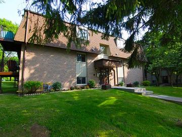 Apartments for Rent in Kingston -  54 Virginia Street - CanadaRentalGuide.com