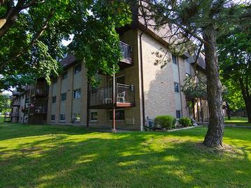 Apartments for Rent in Kingston -   44 Virginia Street - CanadaRentalGuide.com