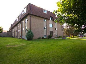Apartments for Rent in Kingston -  118 Virginia Street - CanadaRentalGuide.com