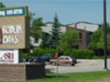 Apartments for Rent in Winnipeg -  Roblin Oaks - CanadaRentalGuide.com