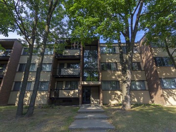 Apartments for Rent in Quebec City - Jardin Des Seigneurs Apartments - CanadaRentalGuide.com