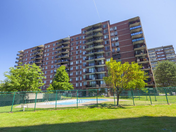 Apartments for Rent in Saint-Laurent -  Le Comesol Apartments - CanadaRentalGuide.com