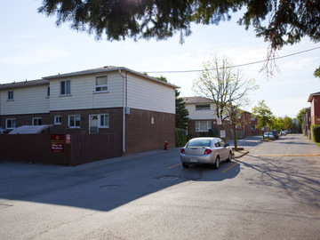 Apartments for Rent in Burlington -  Glenwood Park Townhomes - CanadaRentalGuide.com
