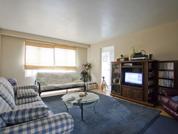 Apartments for Rent in Burlington -  Glenwood Park Townhomes - CanadaRentalGuide.com