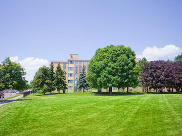 Apartments for Rent in Pickering -  Pickering Place Apartments - CanadaRentalGuide.com
