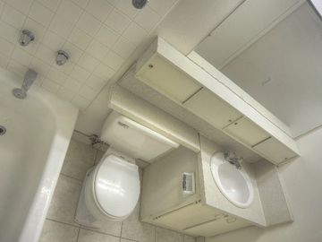 Apartments for Rent in Toronto -  Huntley Apartments - CanadaRentalGuide.com