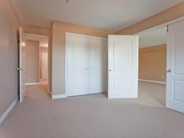 Apartments for Rent in Halifax -  Ocean Brook Park Apartments - CanadaRentalGuide.com
