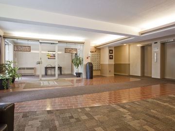 Apartments for Rent in Burlington -  Longmoor Terrace Apartments - CanadaRentalGuide.com