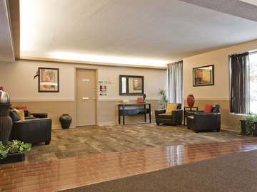 Apartments for Rent in Burlington -  Longmoor Terrace Apartments - CanadaRentalGuide.com