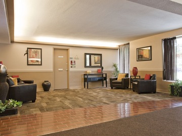 Apartments for Rent in Burlington -  Longmoor Terrace Apartments - CanadaRentalGuide.com