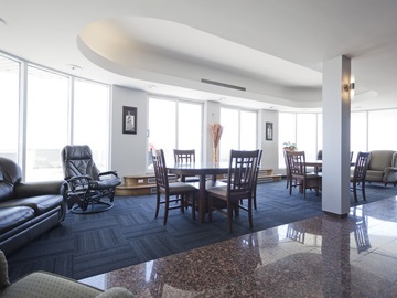 Apartments for Rent in Quebec City -  Le St-Laurent Apartments - CanadaRentalGuide.com
