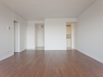 Apartments for Rent in Quebec City -  Le St-Laurent Apartments - CanadaRentalGuide.com