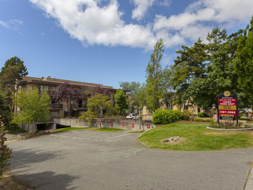 Apartments for Rent in Victoria -  Gorge Apartments - CanadaRentalGuide.com