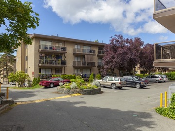Apartments for Rent in Victoria -  Gorge Apartments - CanadaRentalGuide.com