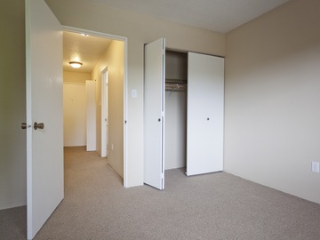 Apartments for Rent in Victoria -  Gorge Apartments - CanadaRentalGuide.com