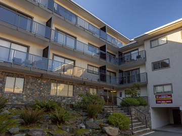 Apartments for Rent in Victoria - Don Quadra Apartments - CanadaRentalGuide.com
