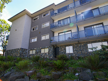 Apartments for Rent in Victoria -  Don Quadra Apartments - CanadaRentalGuide.com