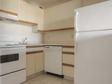 Apartments for Rent in Calgary -  Bonaventure Apartments - CanadaRentalGuide.com