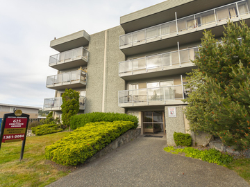 Apartments for Rent in Esquimalt - Sentinel Apartments - CanadaRentalGuide.com