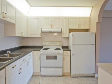 Apartments for Rent in Halifax -  Ocean Brook Park Apartments - CanadaRentalGuide.com