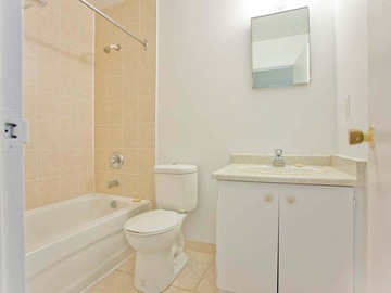 Apartments for Rent in London -  Wyndfield Place Apartments - CanadaRentalGuide.com