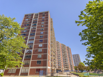 Apartments for Rent in Scarborough -  Markham Road Apartments - 225 - CanadaRentalGuide.com