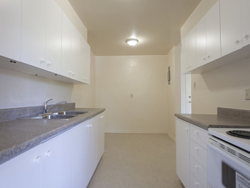 Apartments for Rent in Scarborough -  Markham Road Apartments - 225 - CanadaRentalGuide.com