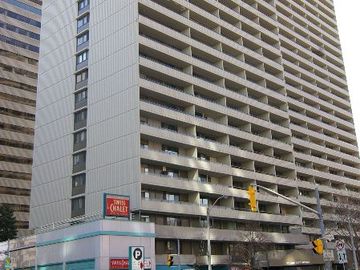 Apartments for Rent in Toronto - Huntley Apartments - CanadaRentalGuide.com