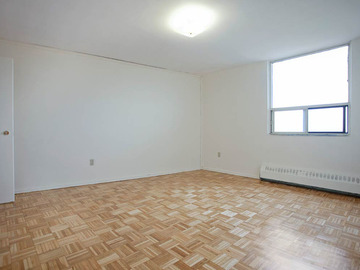 Apartments for Rent in Toronto -  Scarborough Golf Apartments - CanadaRentalGuide.com