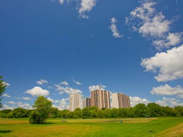 Apartments for Rent in Whitby -  Highland Towers Apartments - CanadaRentalGuide.com