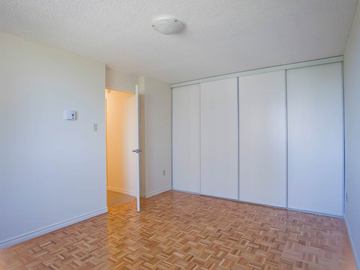 Apartments for Rent in Whitby -  Highland Towers Apartments - CanadaRentalGuide.com